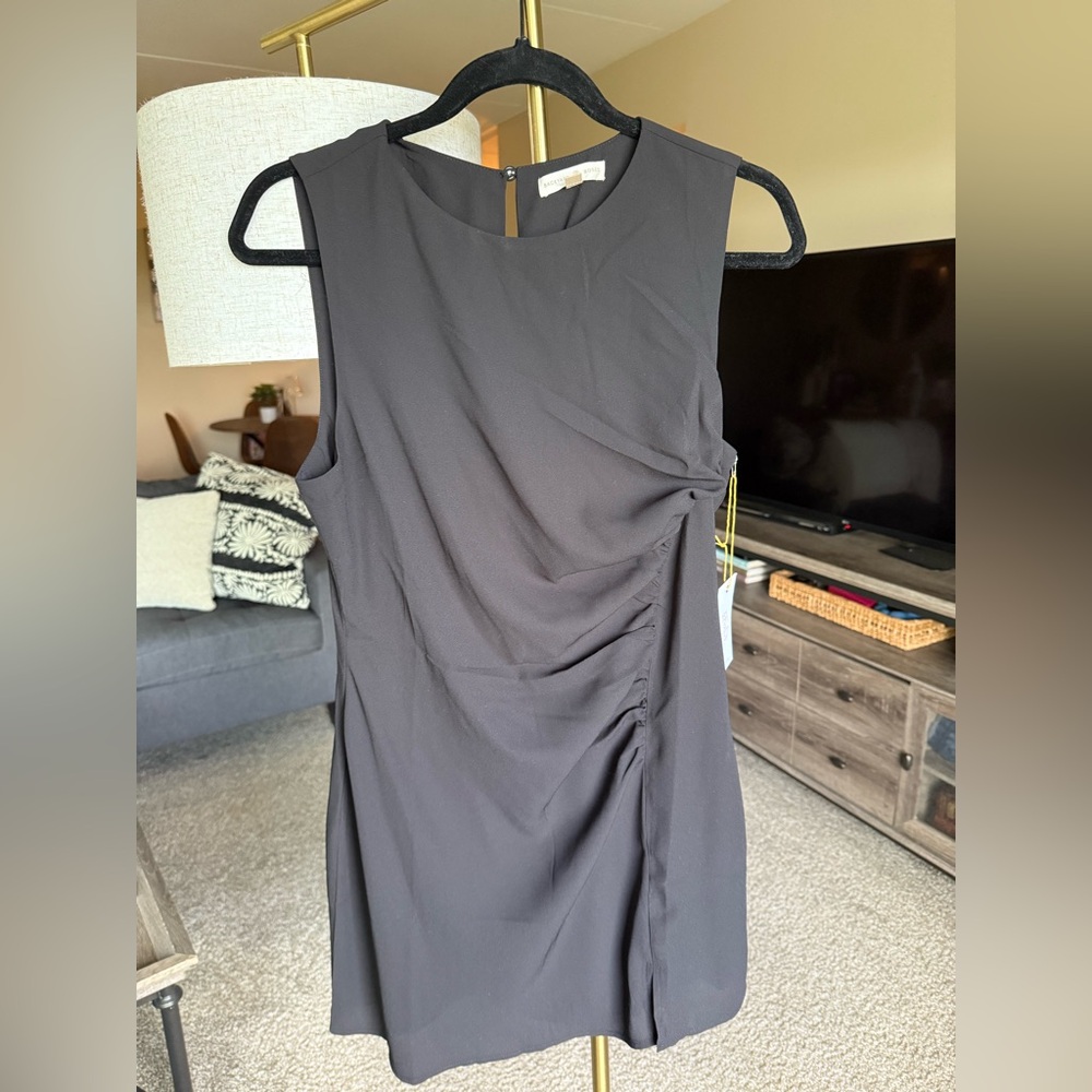 Backyard Roses Talia Dress Size Medium NWT - Picture 6 of 10